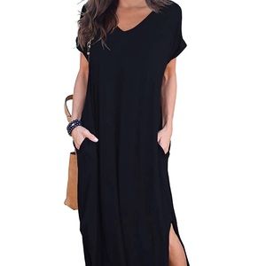 Black T-shirt Maxi with Pockets